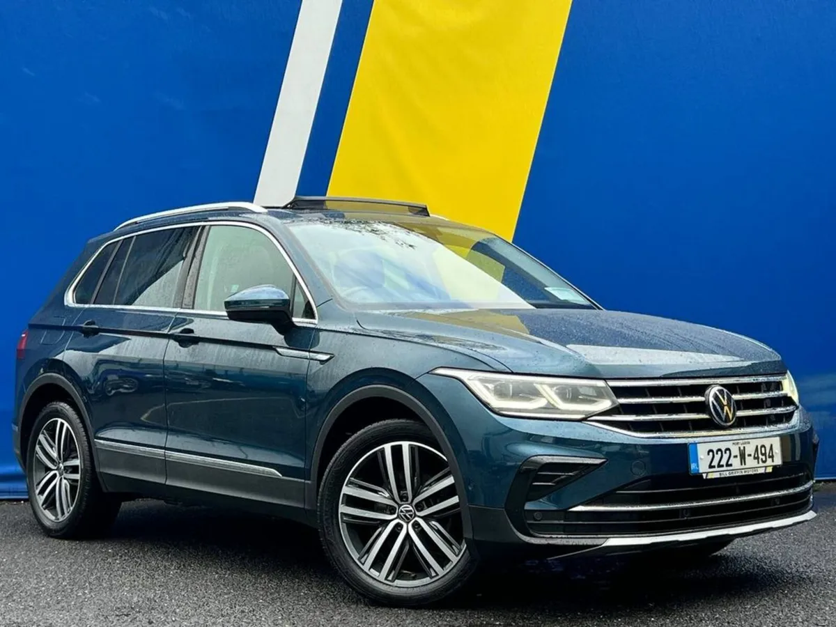 Volkswagen Tiguan ELEGANCE 2.0 TDI **HUGE SPEC** / - Image 3