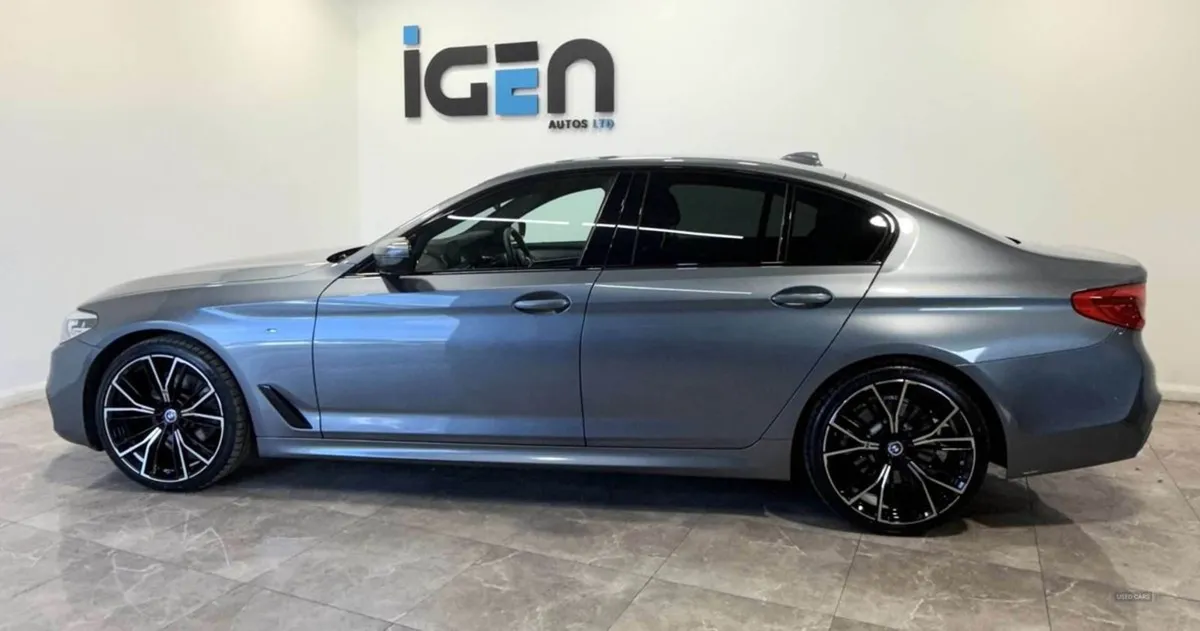BMW 5 Series 2.0 520d Xdrive M Sport Auto 4WD 4dr - Image 4