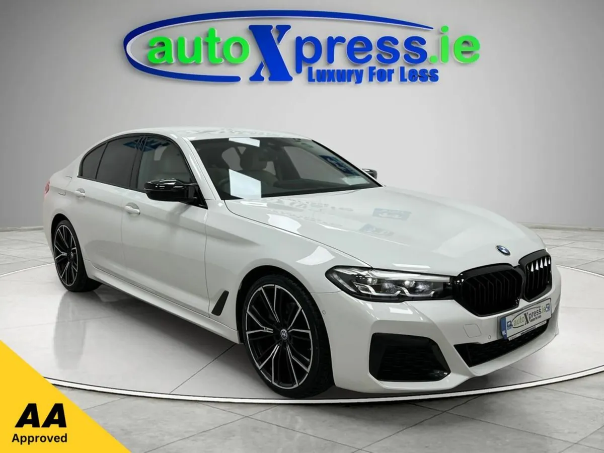 BMW 5-Series 520D M SPORT Automatic, Reversing cam - Image 1