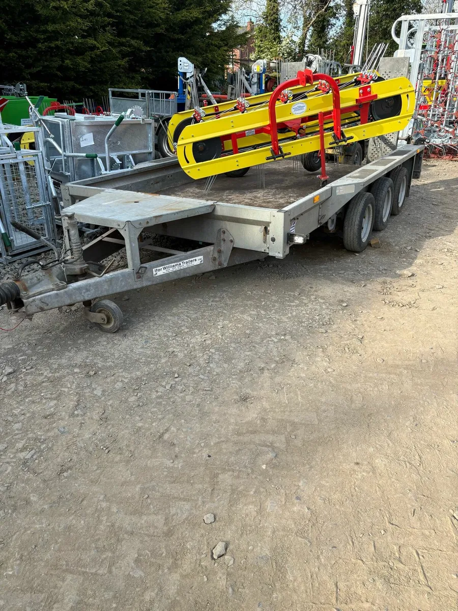 Triple axle plant trailer - Image 1