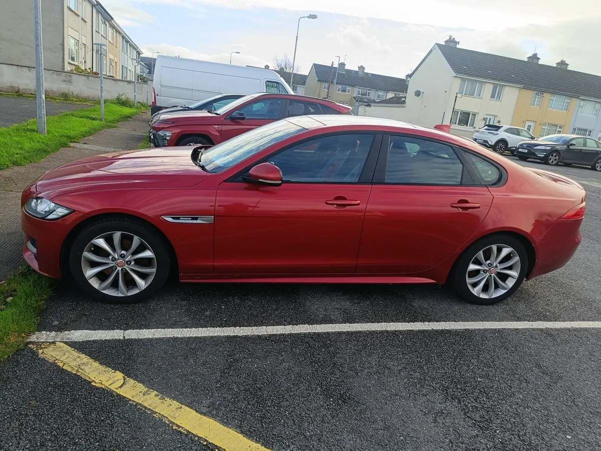 Jaguar XF 2015 - Image 4