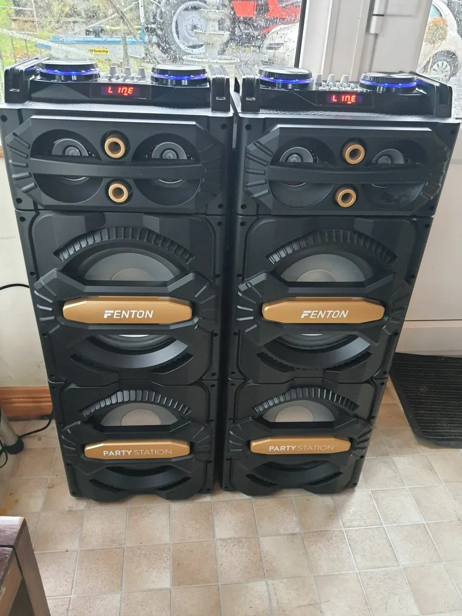 Party speakers - Image 2
