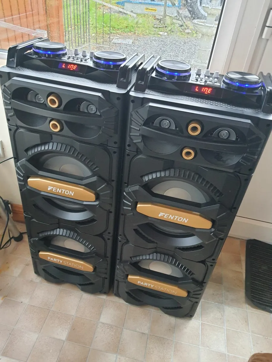 Party speakers - Image 3