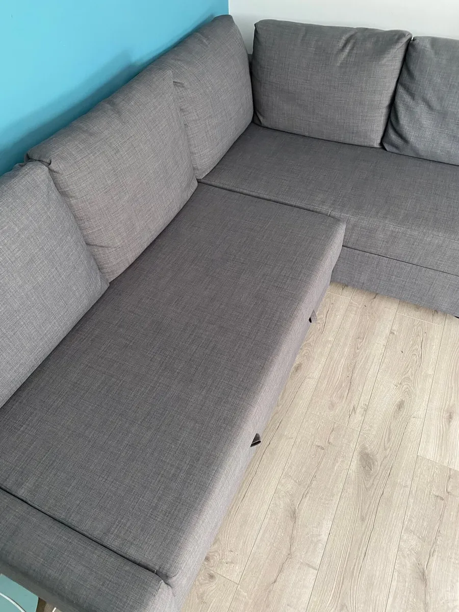 corner sofa bed - Image 1