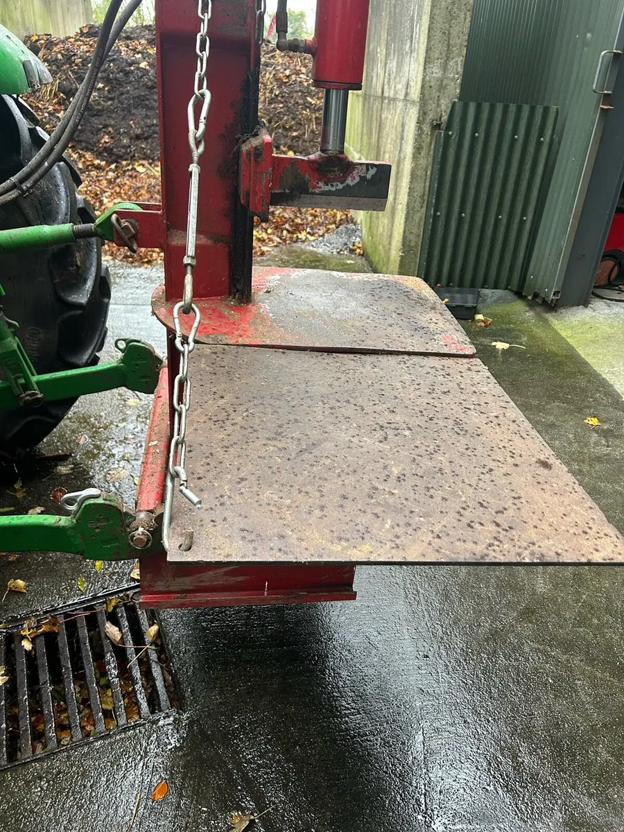 Log splitter - Image 2