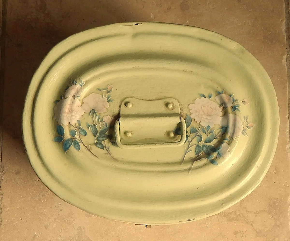 Vintage Hand Painted Metal Storage Bin - Image 4