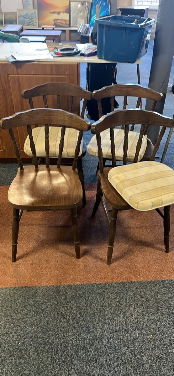 Kitchen chairs