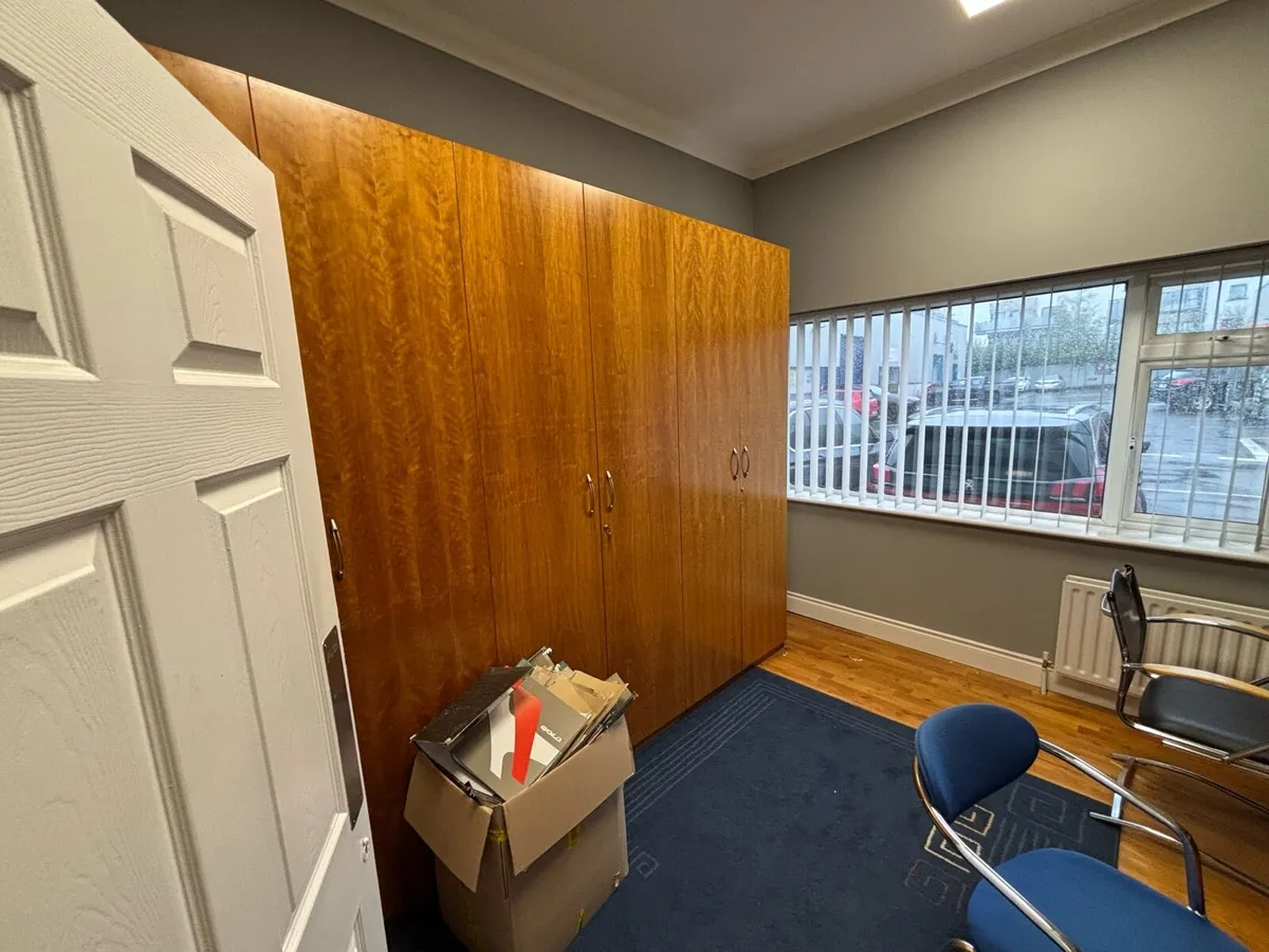 Furniture / Kichen unit - Image 4