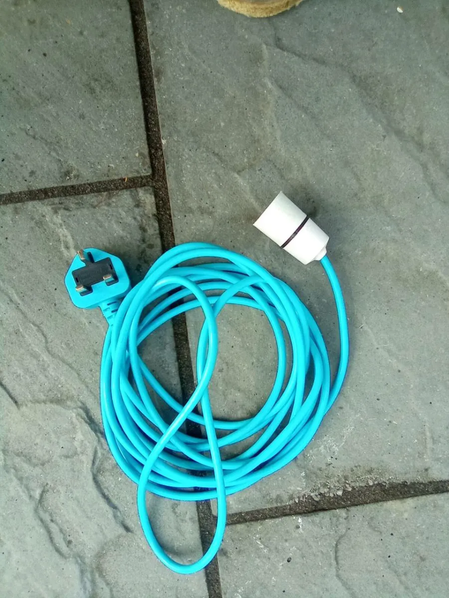 20. FOOT. LEAD.  AND. 16. FOOT. LEAD.  LIGHT - Image 2