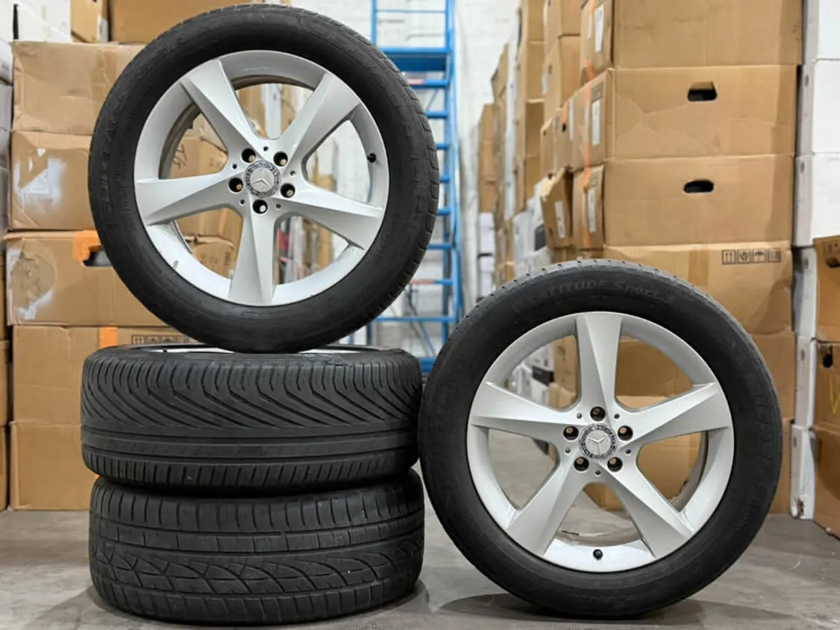 19" GENUINE MERCEDES ML W166 ALLOY WHEELS & TYRES - Image 1