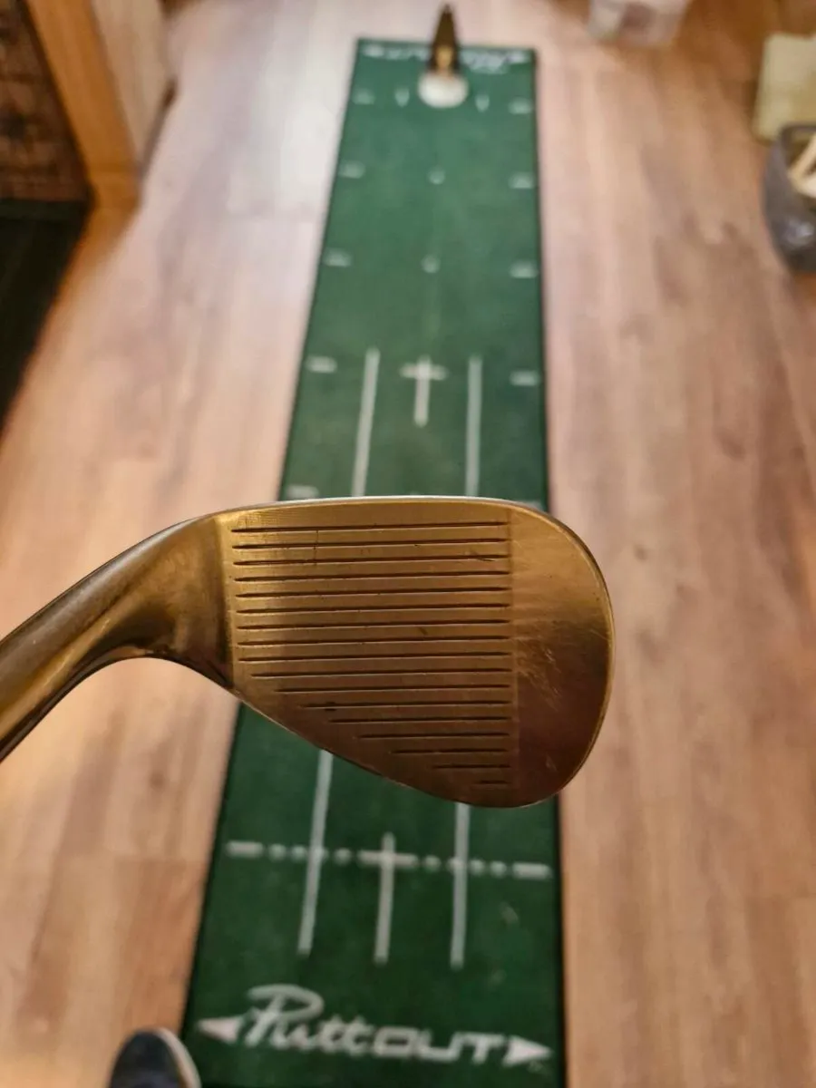 Titleist vokey SM7 52degree wedge - Image 2