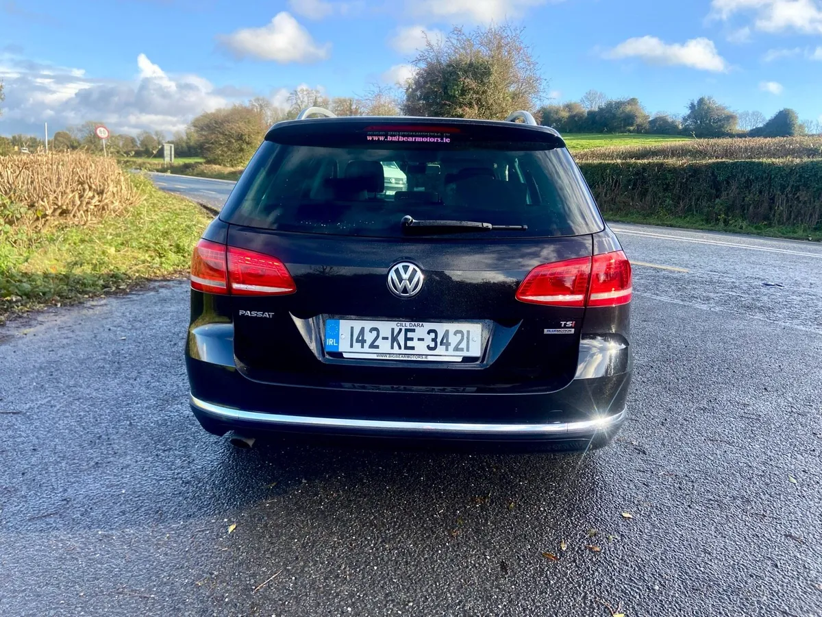 2014 Volkswagen Passat 1.4 TSI R-Line Auto Estate - Image 3