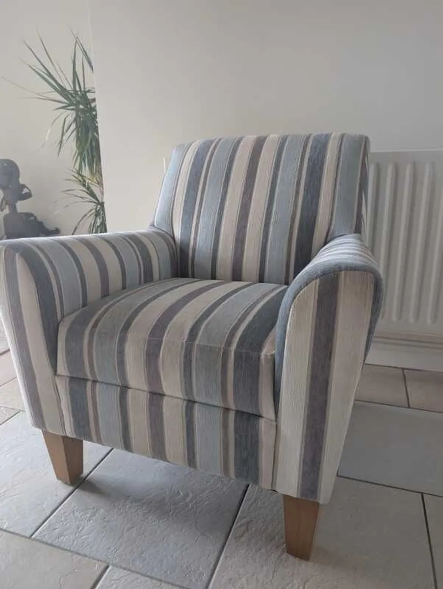 Arm chairs - Image 4