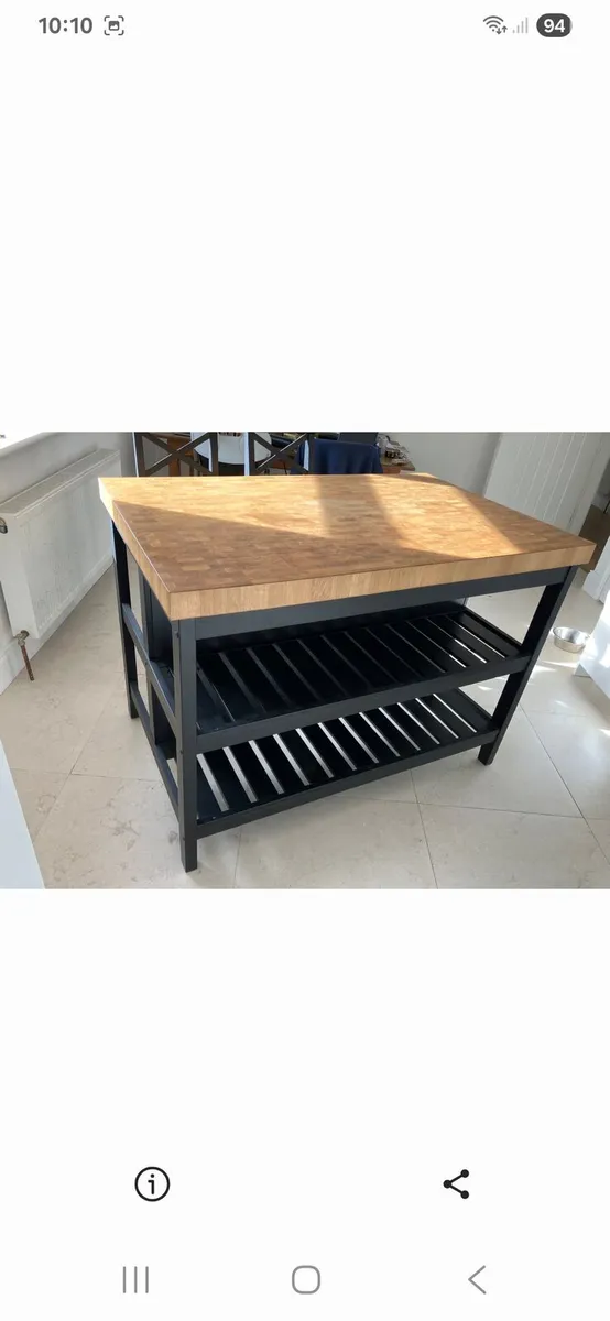 Kitchen island & solid high chairs - Image 2