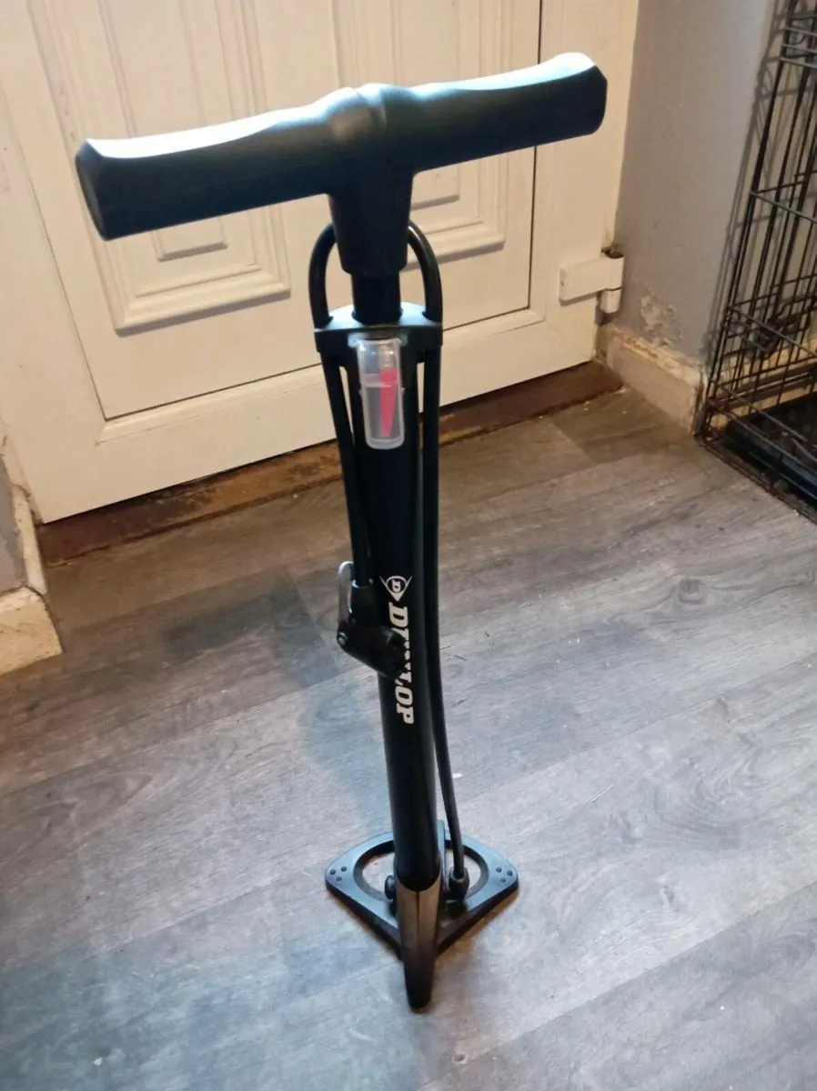 Brand New Helmet with lights and two New pumps - Image 4