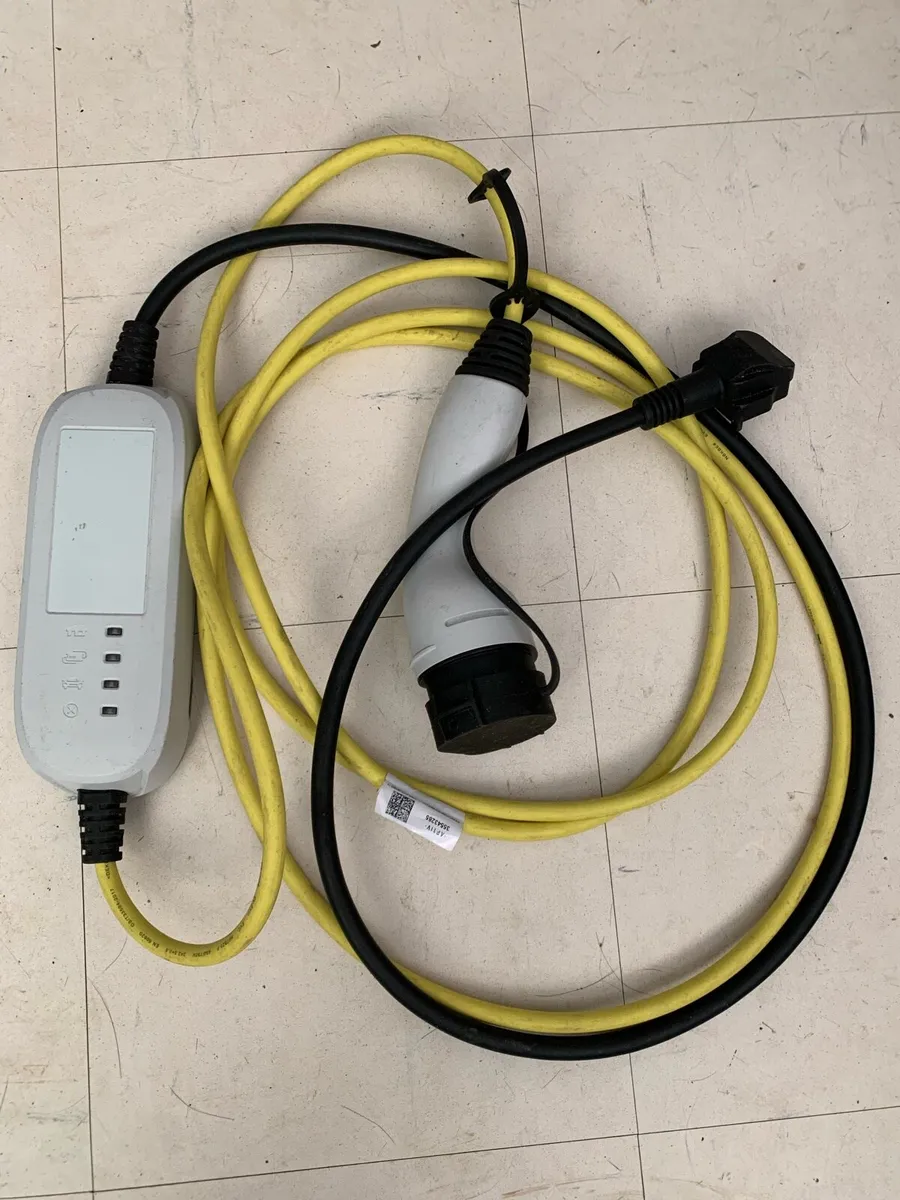 Battery Charger EV charger - Image 1