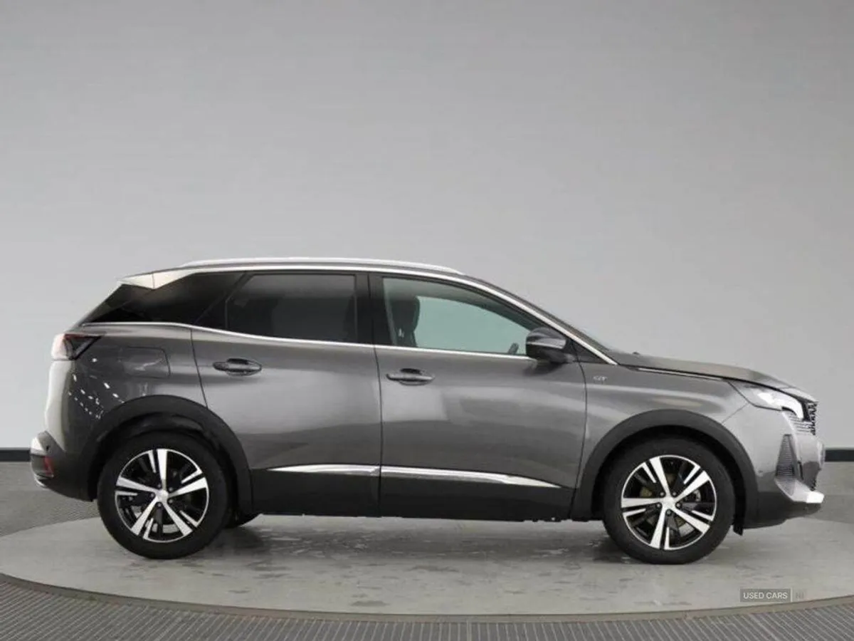 Peugeot 3008 Diesel Estate - Image 2