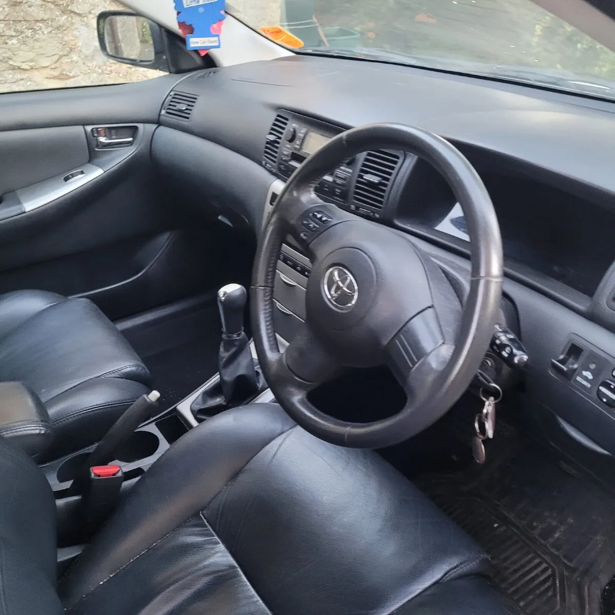 Toyota Corolla 2005 - Image 2