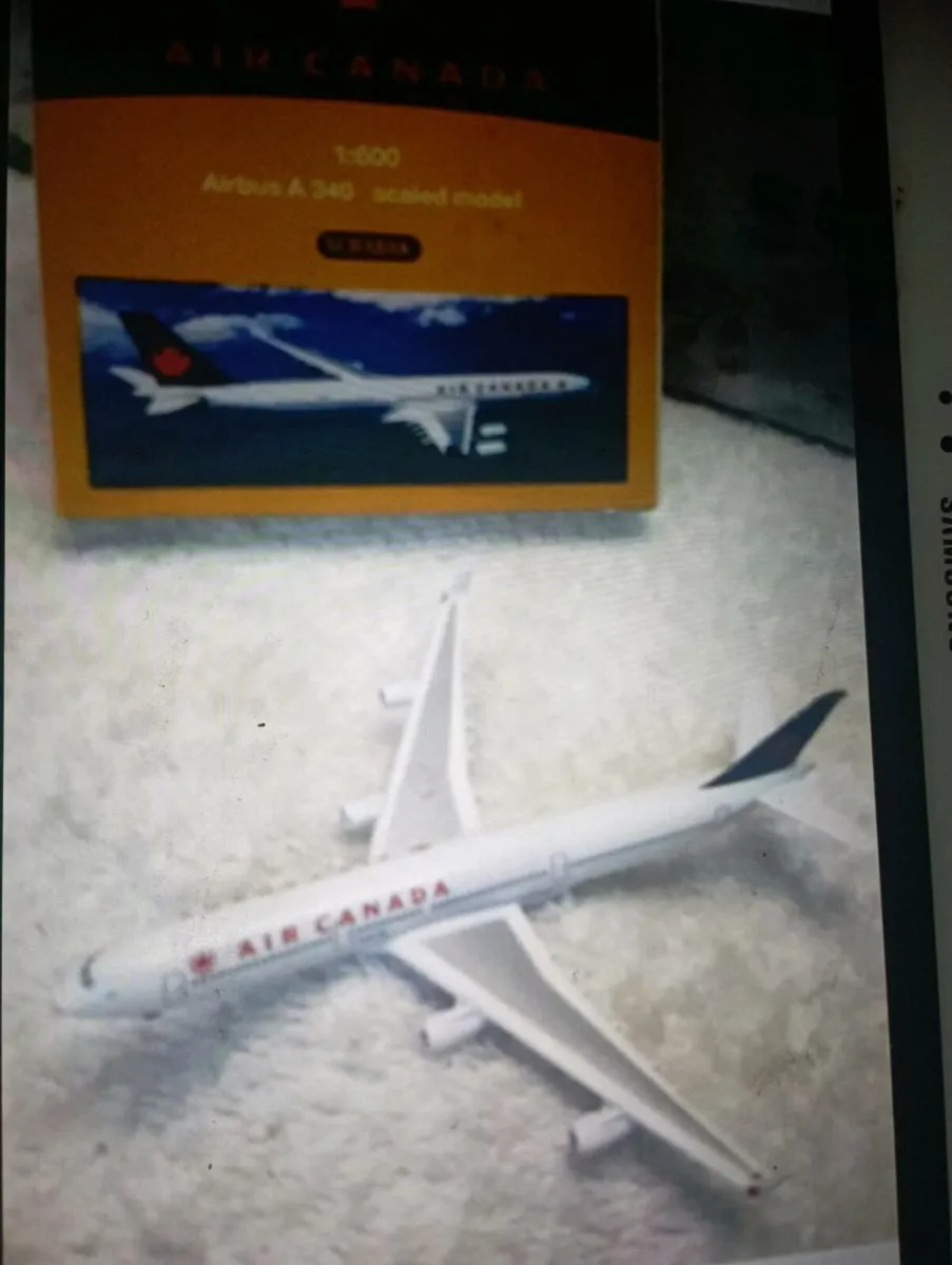 SCHABSK 1:600 AIRBUS A 340 AIR CAIN DIE-CAST MODLE - Image 2