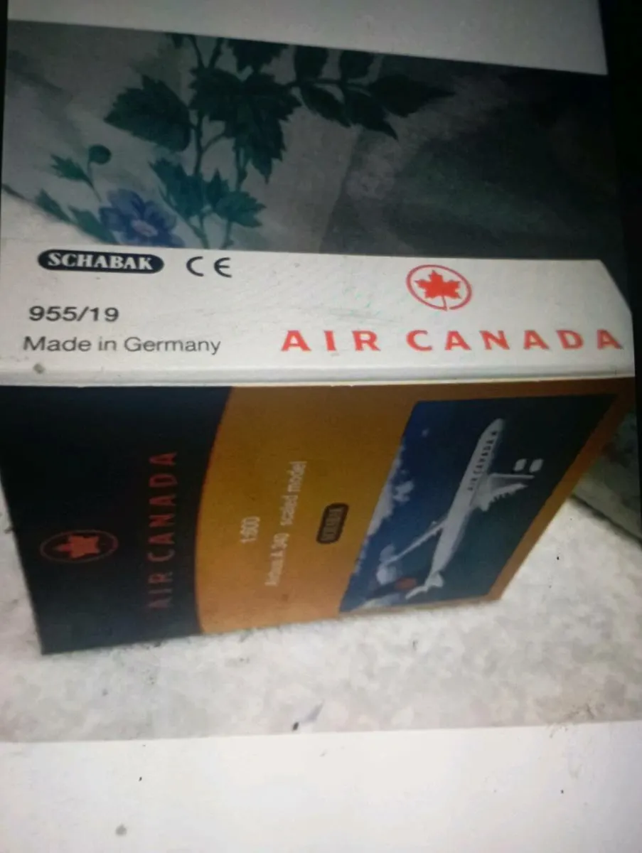 SCHABSK 1:600 AIRBUS A 340 AIR CAIN DIE-CAST MODLE - Image 3