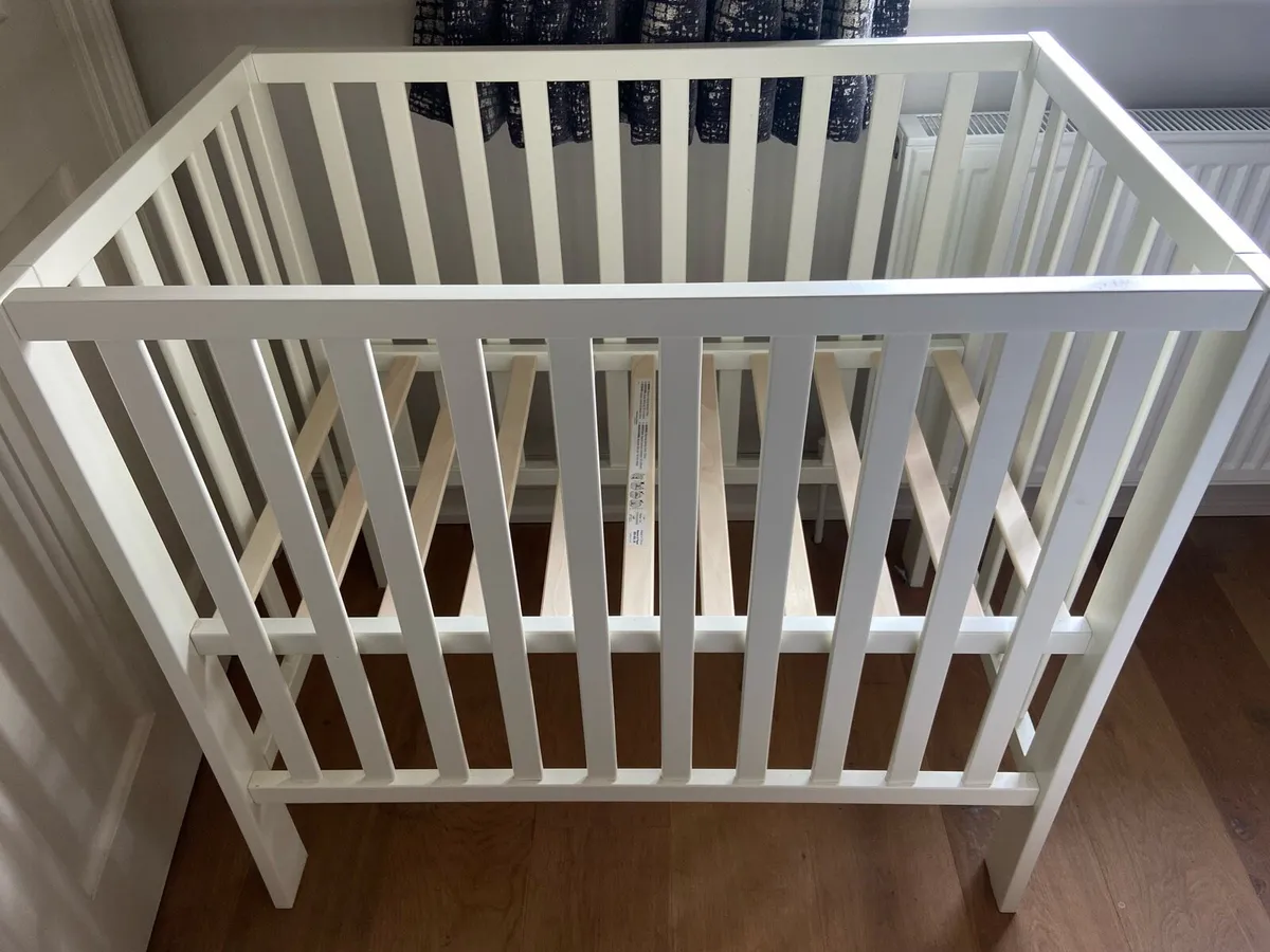 Mamas & Papas Petite Baby Cot - Image 2