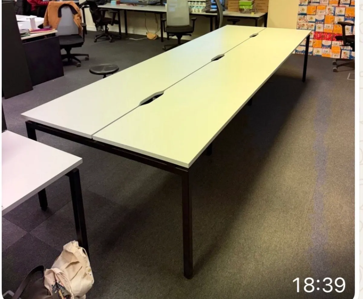 Office desks - Image 2