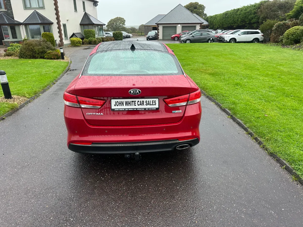 Kia Optima PLATINUM ( top spec ) - Image 4