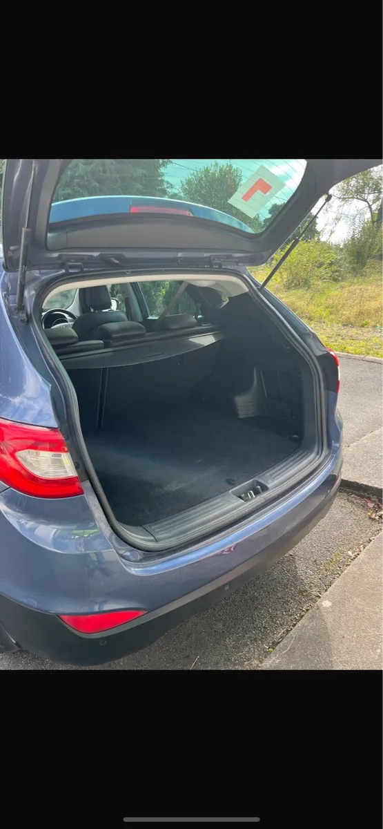 151 Hyundai i35 - Image 3