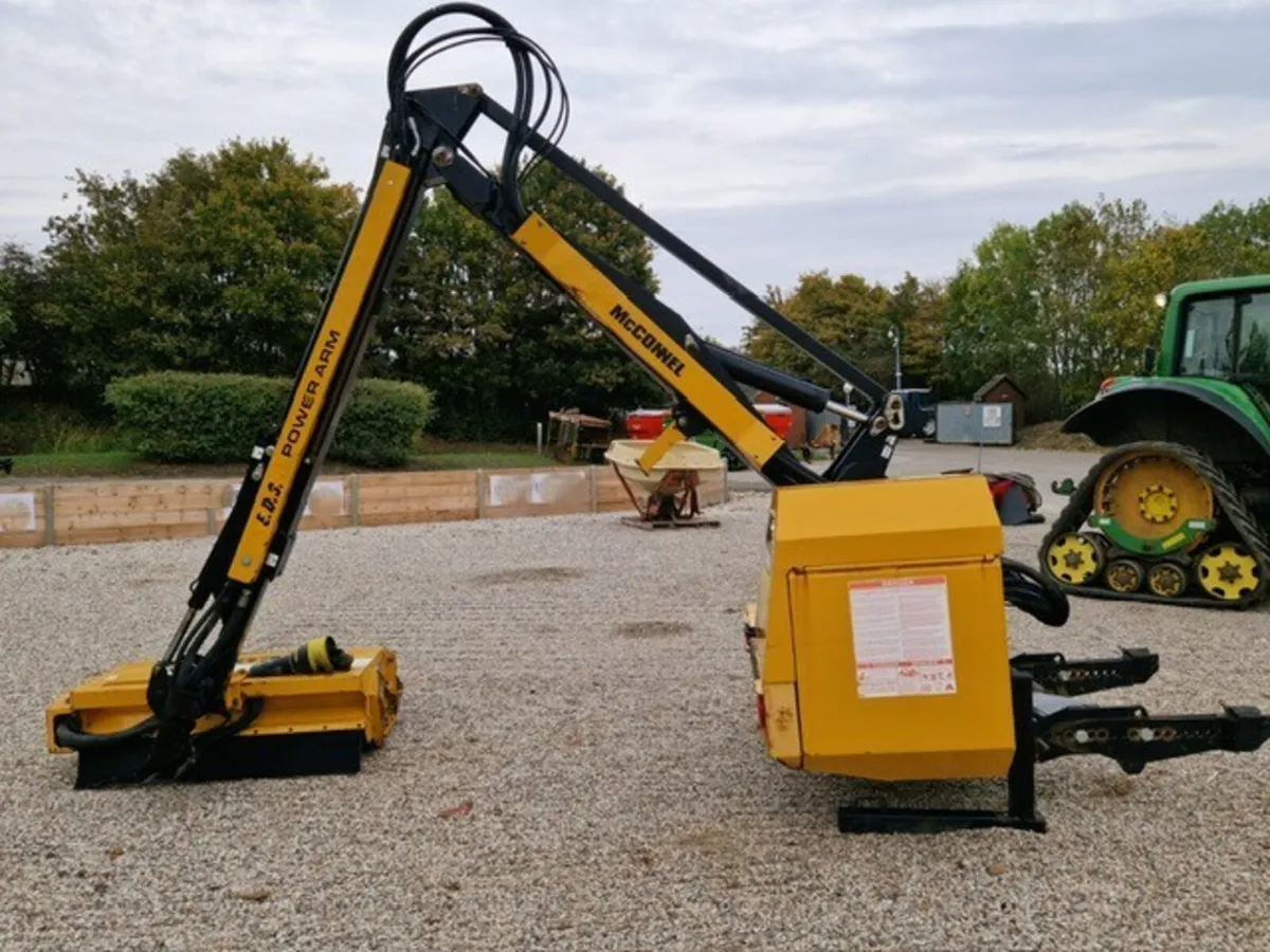 MCCONNEL PA7700T, 1095HRS - Image 2