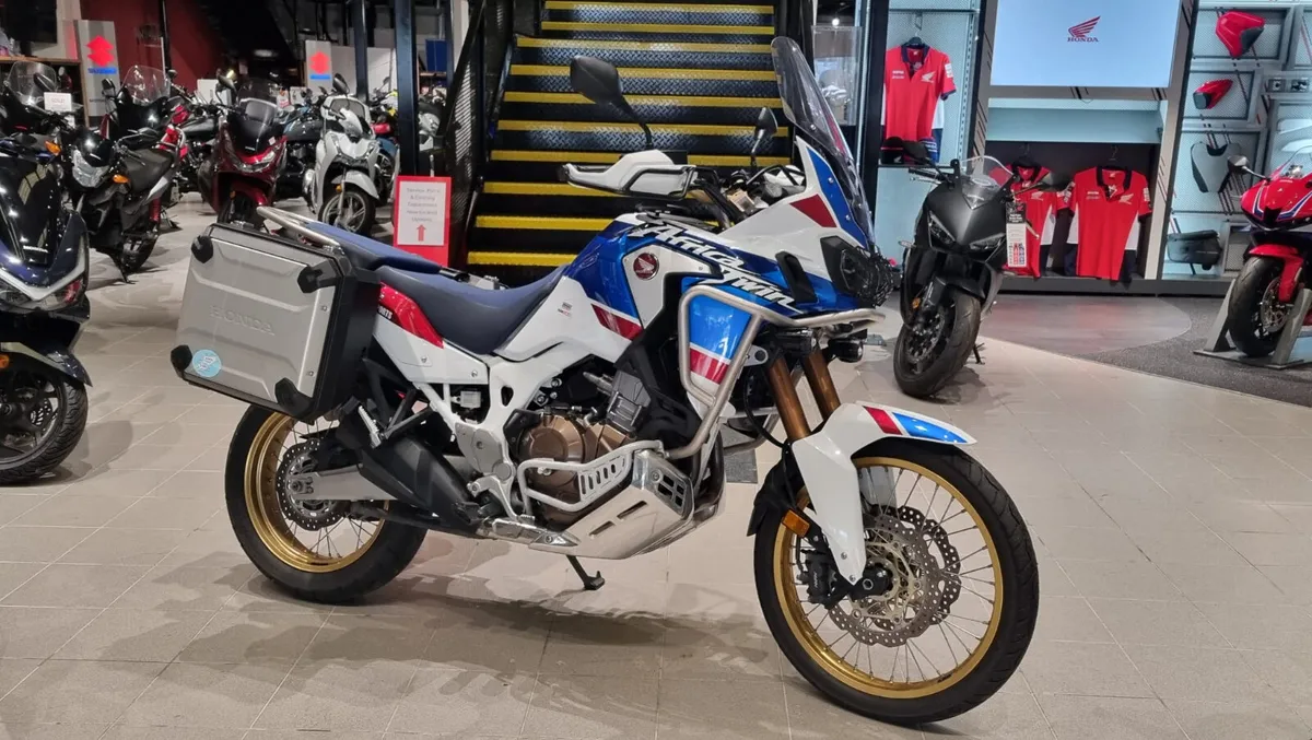 Honda CRF1000 Africa Twin - Image 1
