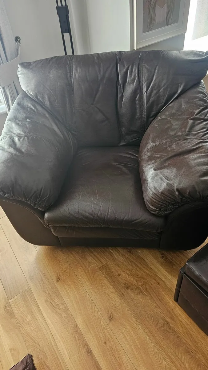 3 piece leather furniture - Image 3