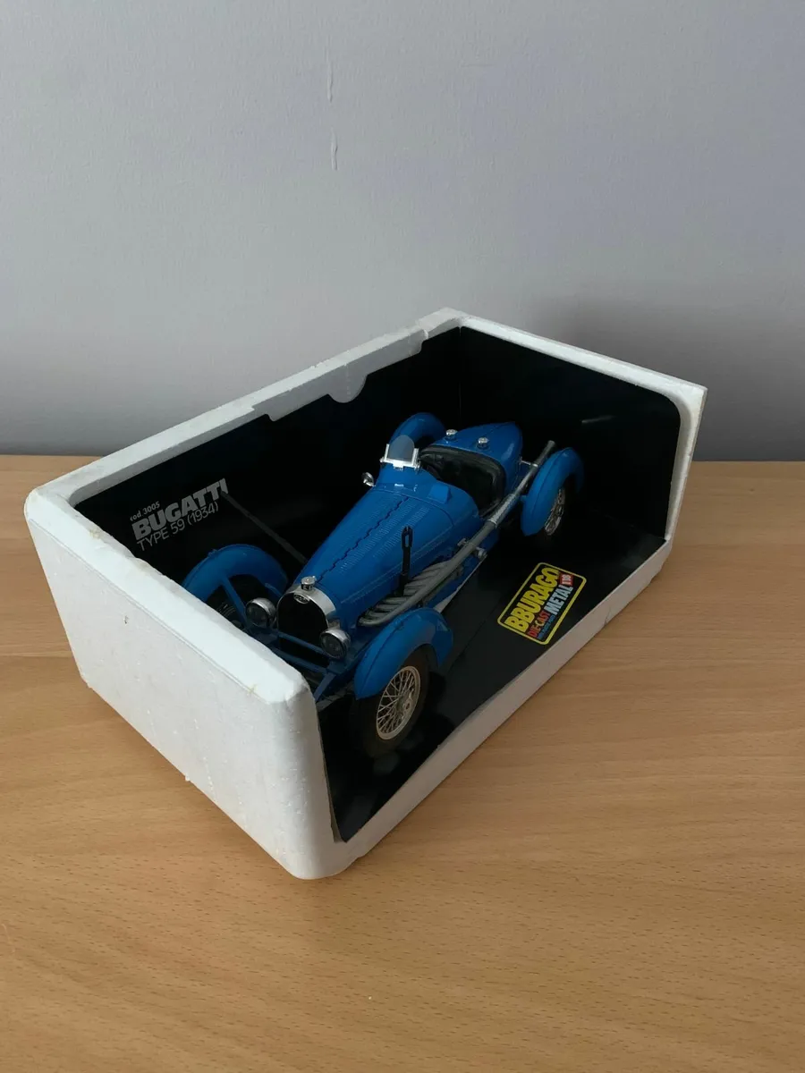 1934 Bugatti Type 59 1/18 Burago Model Car - Image 2