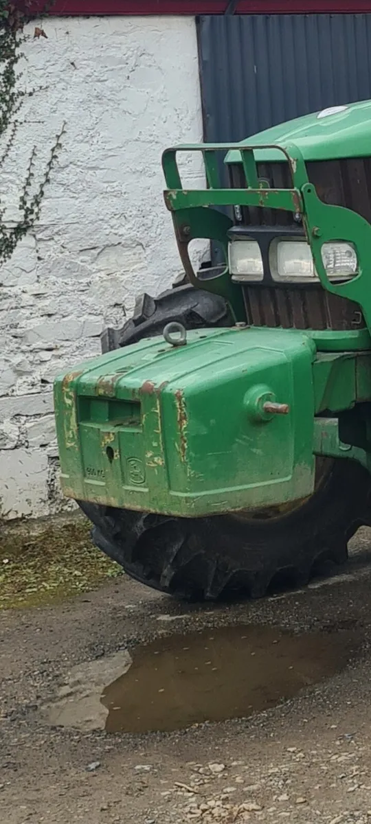 John deere 900kg weight block