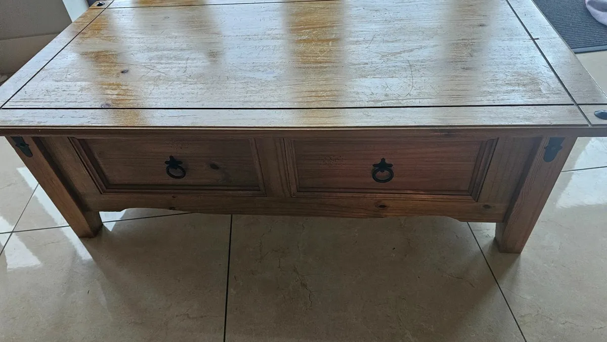 Coffee table - Image 1