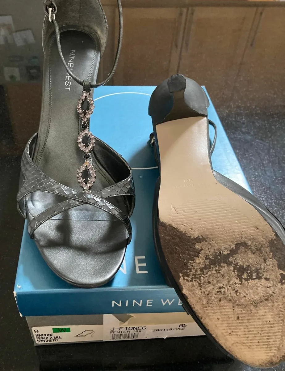 Ladies Nine West Pewter Platform Sandals - Image 1