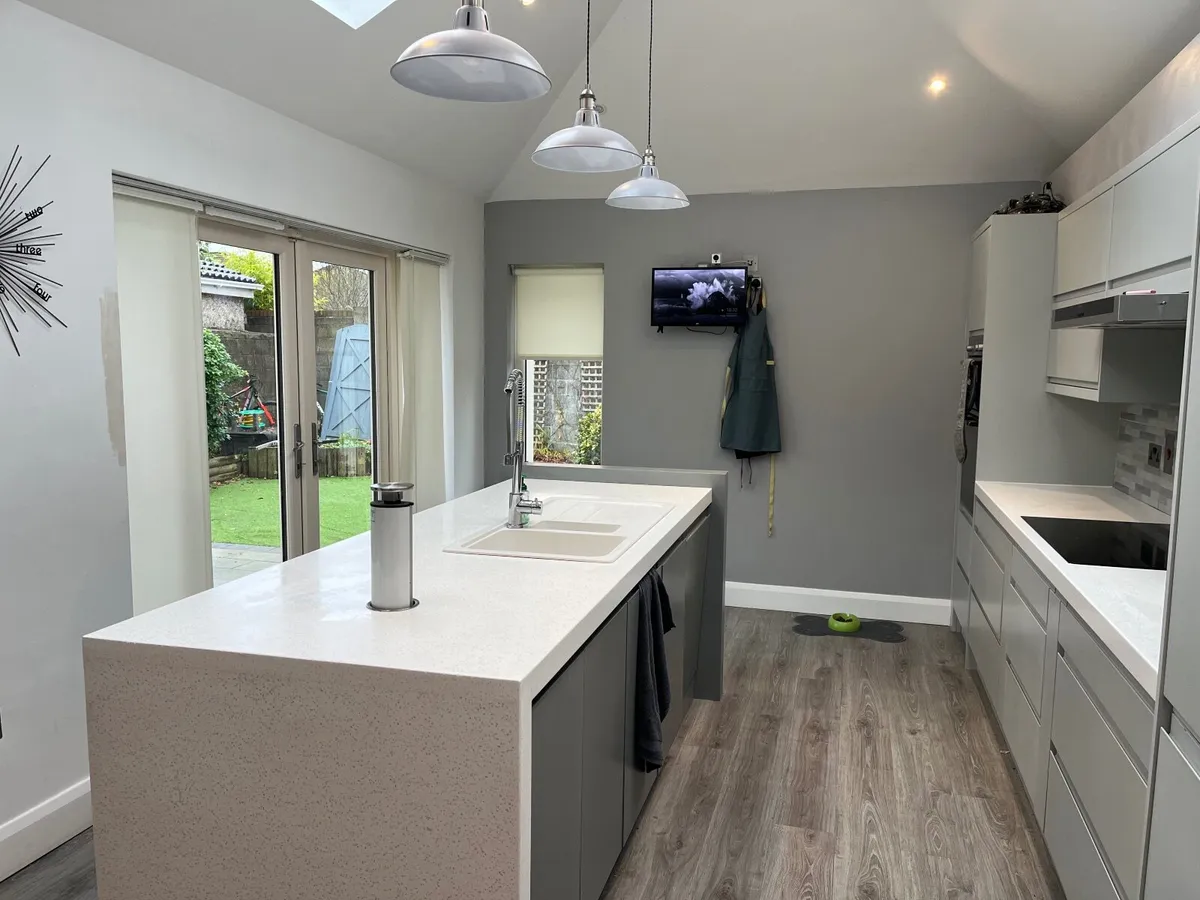 Kitchen units and inserts - Image 2