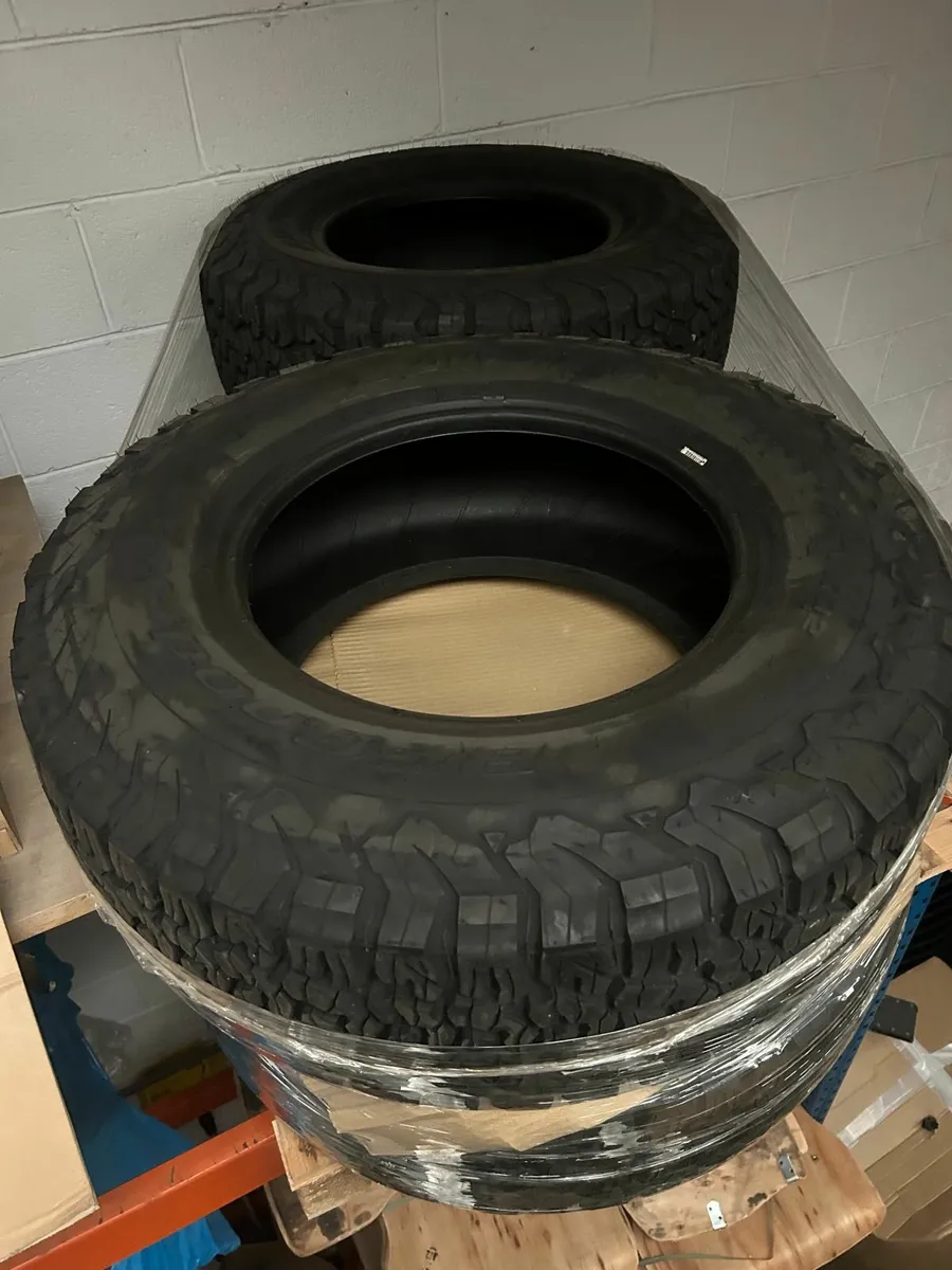 x4 BF Goodrich ALL Terrain T/A KO2 285/70 R17 - Image 1