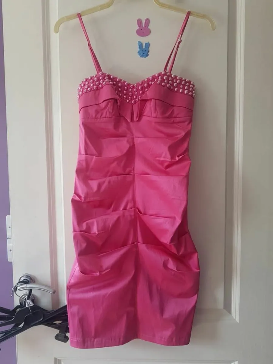 quality pink dress with pearls size xs s new - Image 1