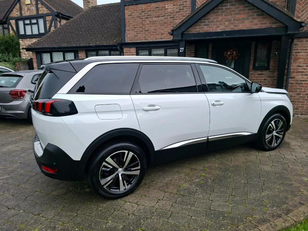 PEUGEOT 5008 1.2 PETROL 7 SEATS 2019 AUTOMATIC - Image 2