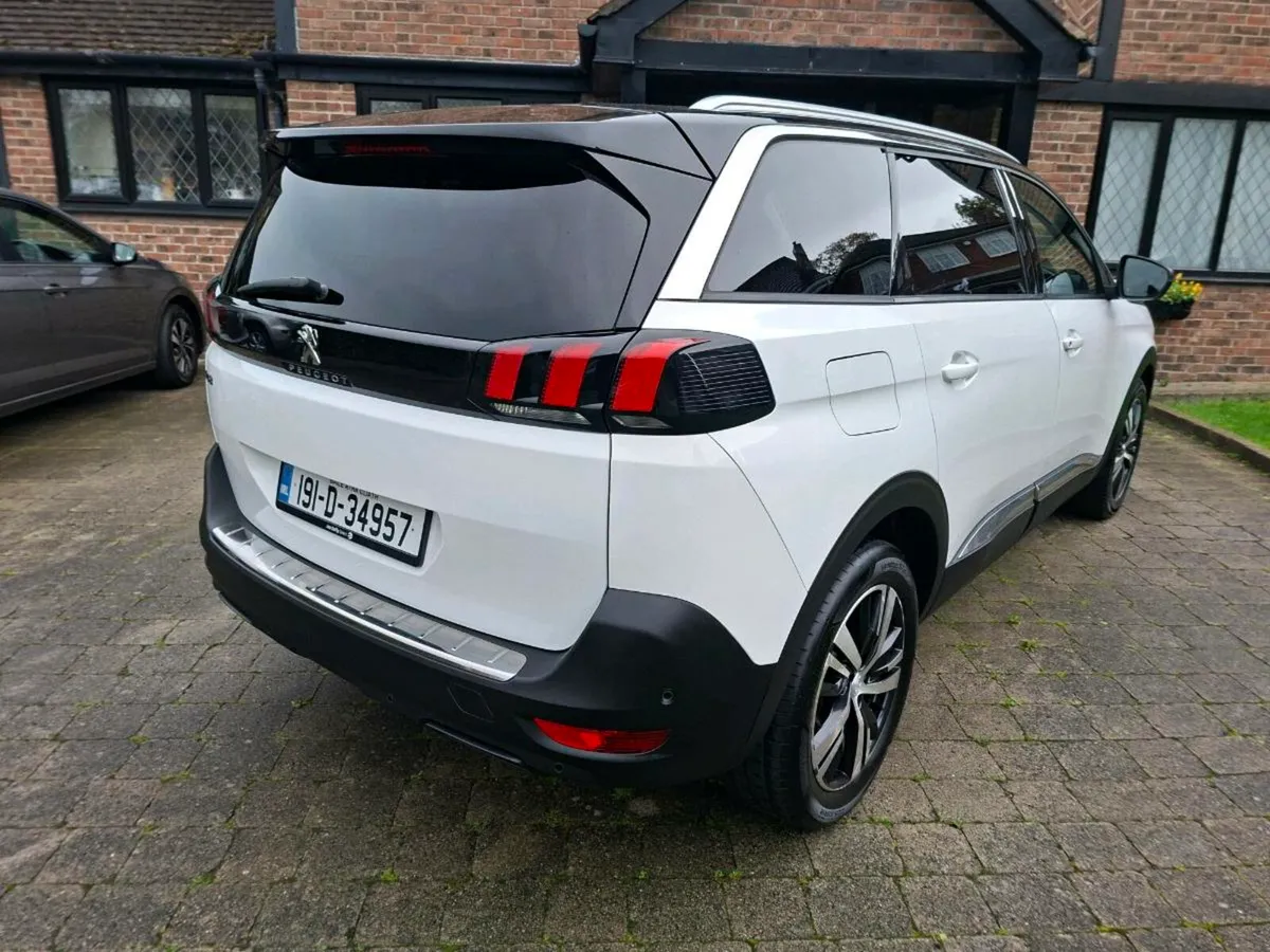 PEUGEOT 5008 1.2 PETROL 7 SEATS 2019 AUTOMATIC - Image 3