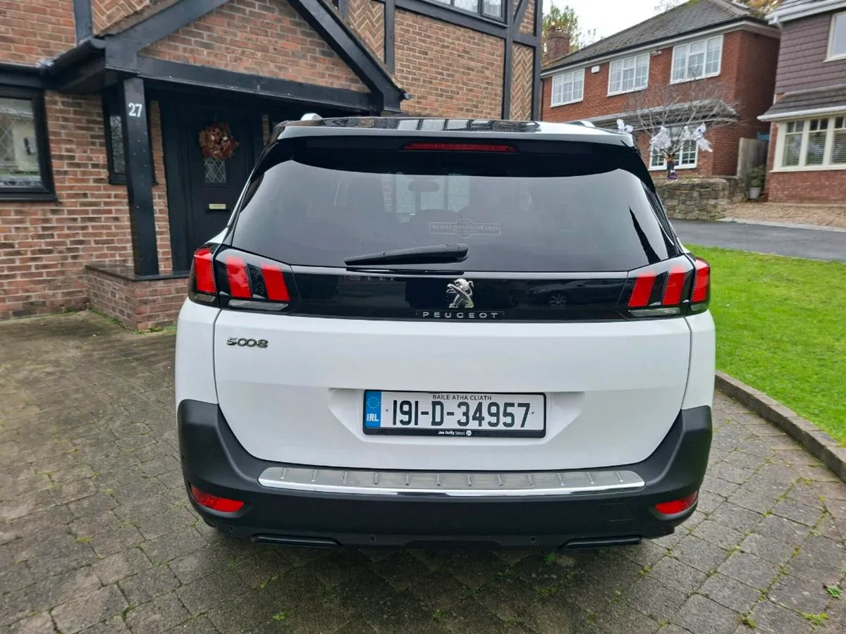 PEUGEOT 5008 1.2 PETROL 7 SEATS 2019 AUTOMATIC - Image 4