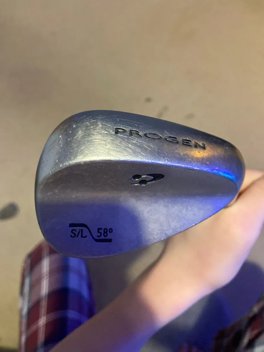 Progen 58 degree wedge - Image 1