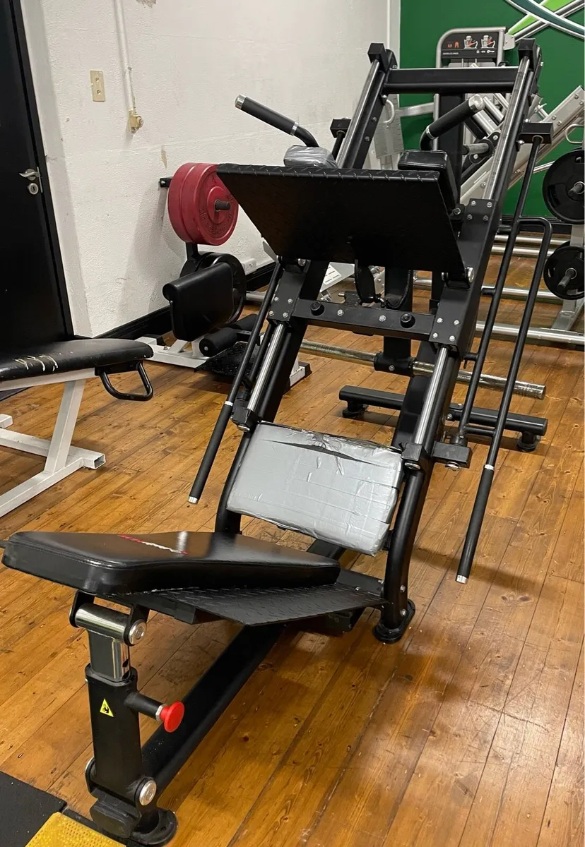Commercial Gym Equipment - Image 4