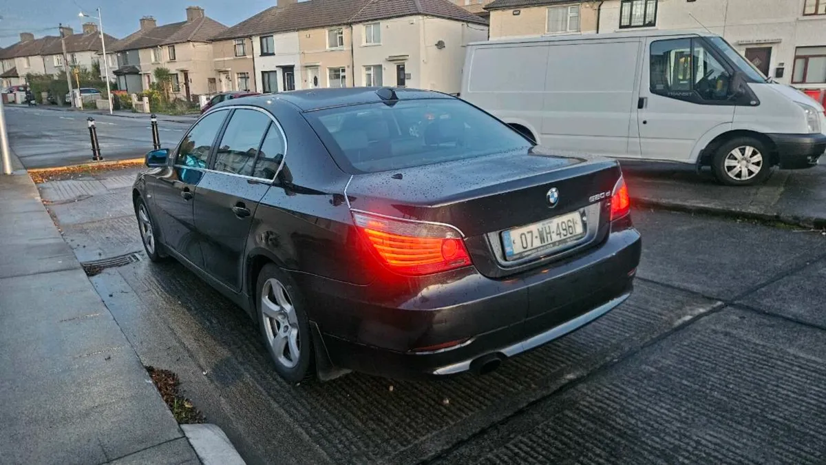 BMW 520D - Image 2