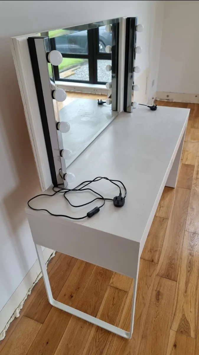 Vanity Unit - Image 1