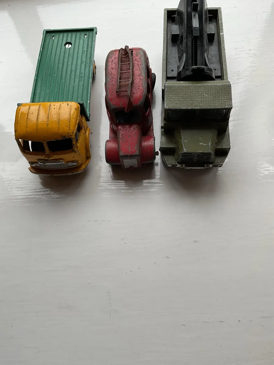 Dinky lot - Image 1