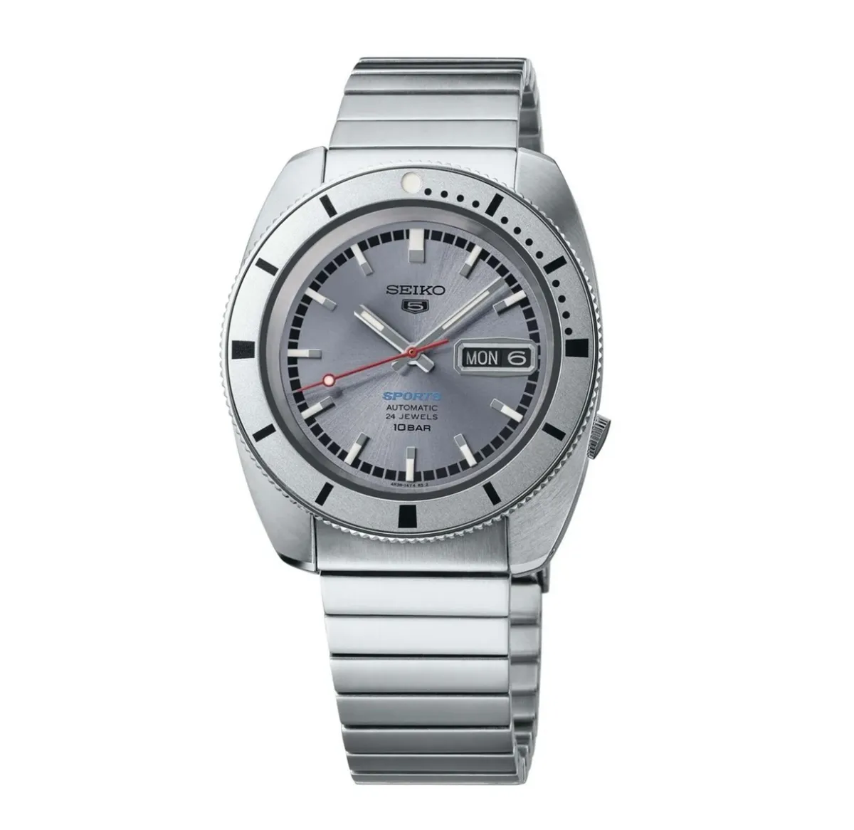 Seiko 5 Sports Watch - Image 1