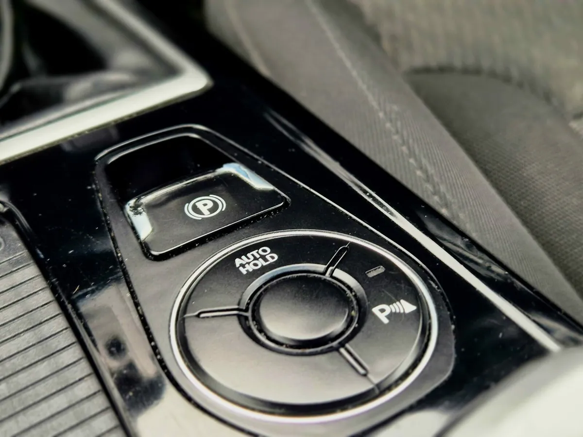 2012 HYUNDAI I40 1.7 CRDI STYLE TAX N NCT'D - Image 4