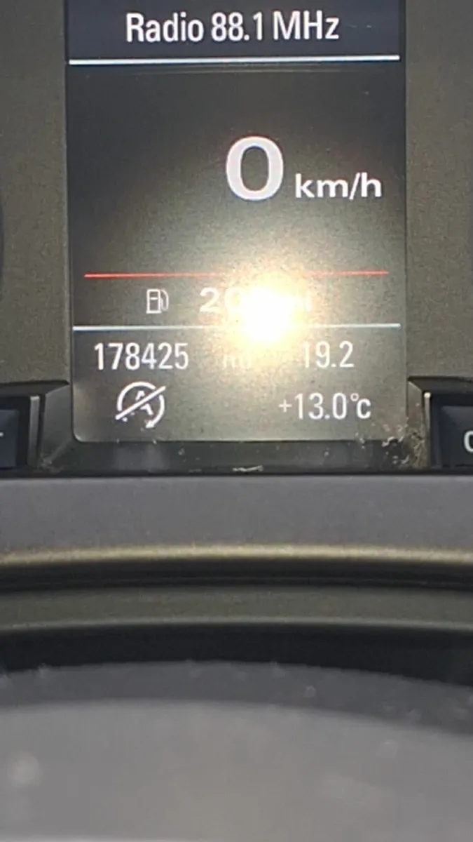 Audi A4 2010 - Image 3