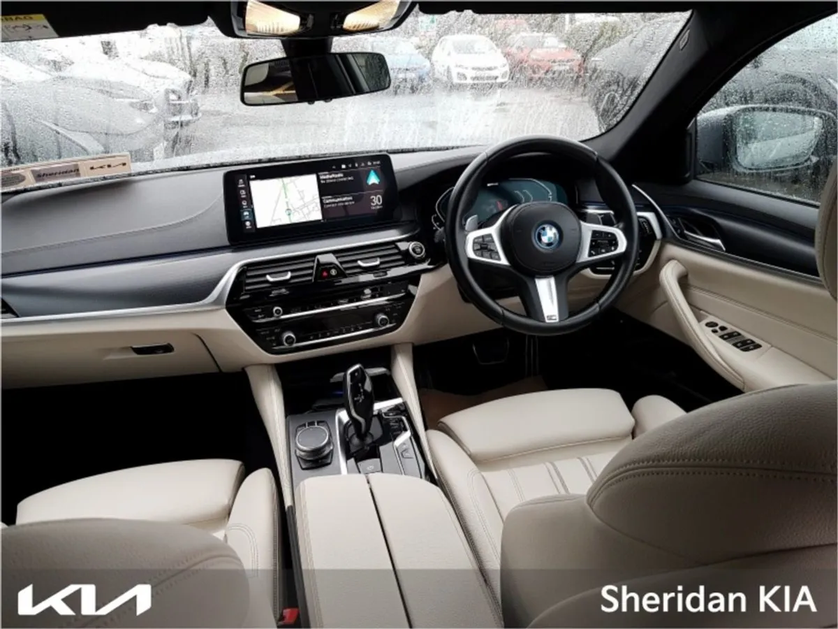 BMW 5 Series 530e M Sport - Image 4